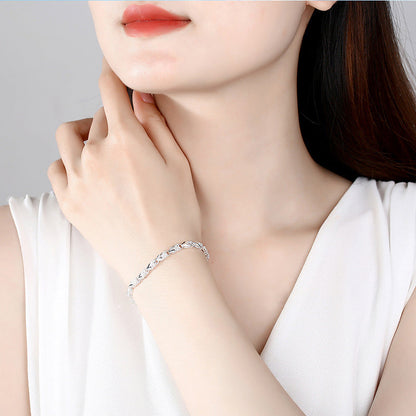 🎉Produkt A✨Elegant gnistrande Lucky Clover Armband