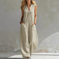 Ärmlös jumpsuit med V-ringning och vida ben för damer
